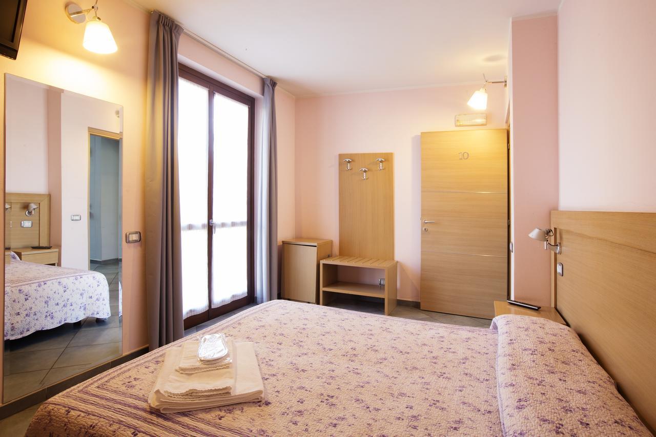 Albergo Verdi Novi Ligure Eksteriør billede
