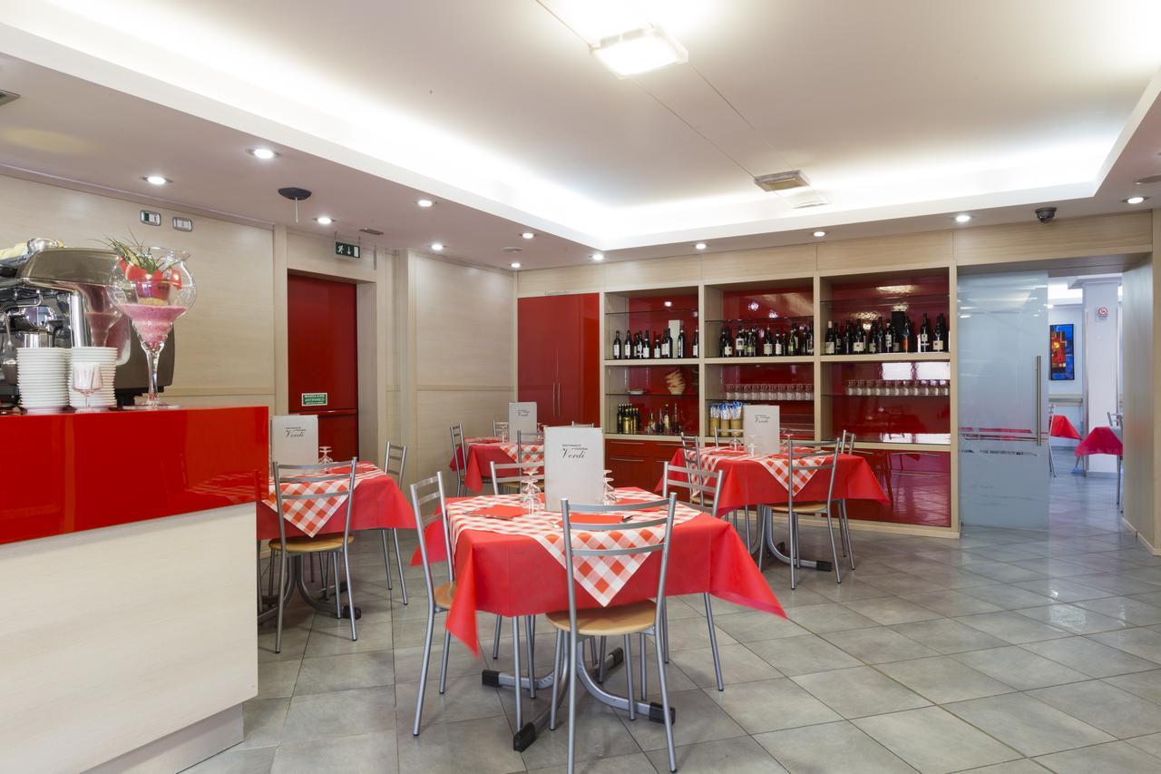 Albergo Verdi Novi Ligure Eksteriør billede